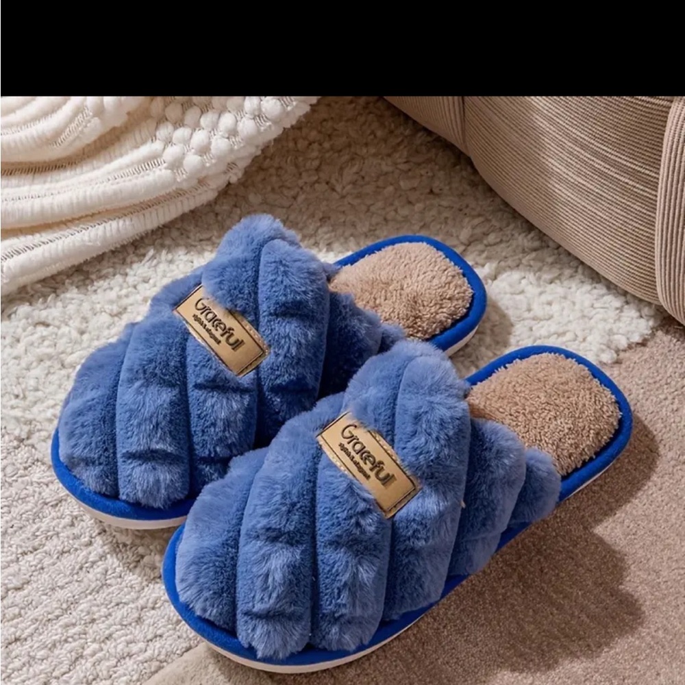 Indoors Slippers